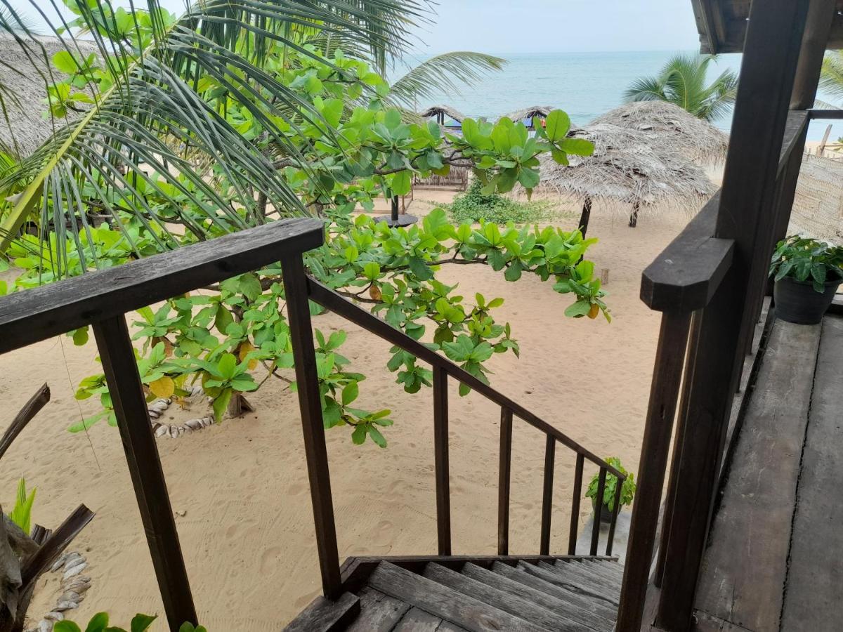 Golden Beach Chalets Arugam Bay Esterno foto